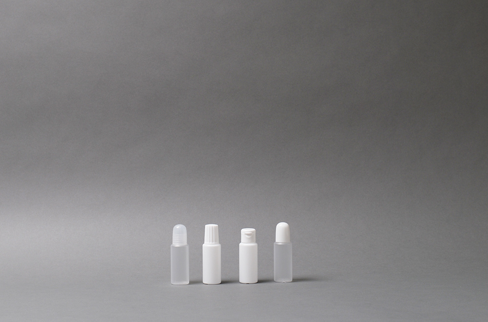 D15ボトル（点眼容器：15ml)